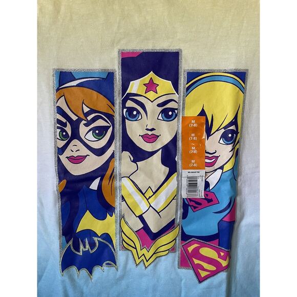 DC Comics Trio Batgirl Wonder Girl Supergirl Short Sleeve Crew Neck Top Size 7/8 - Picture 3 of 5